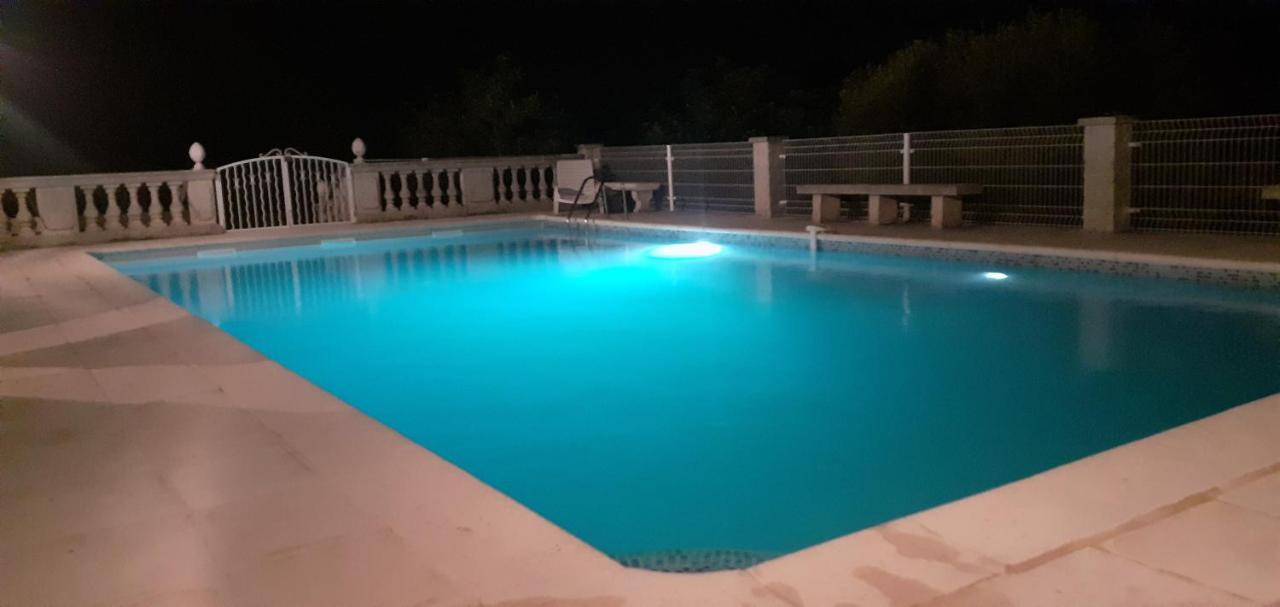 Willa Maisonnette Au Pied De La Garrigue Bernis Zewnętrze zdjęcie
